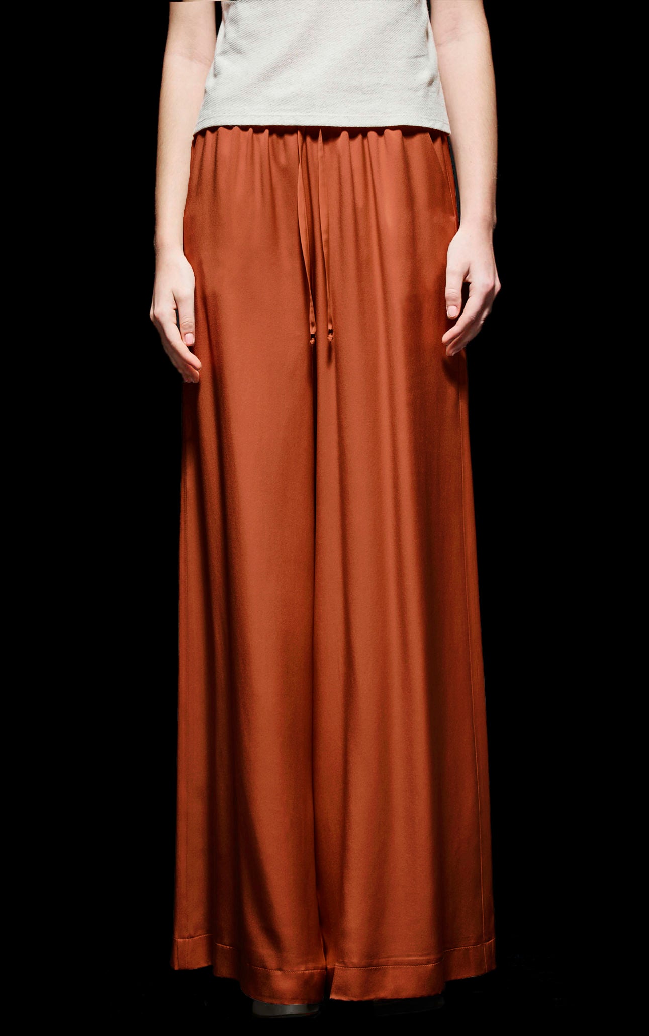 The Weightless Pant